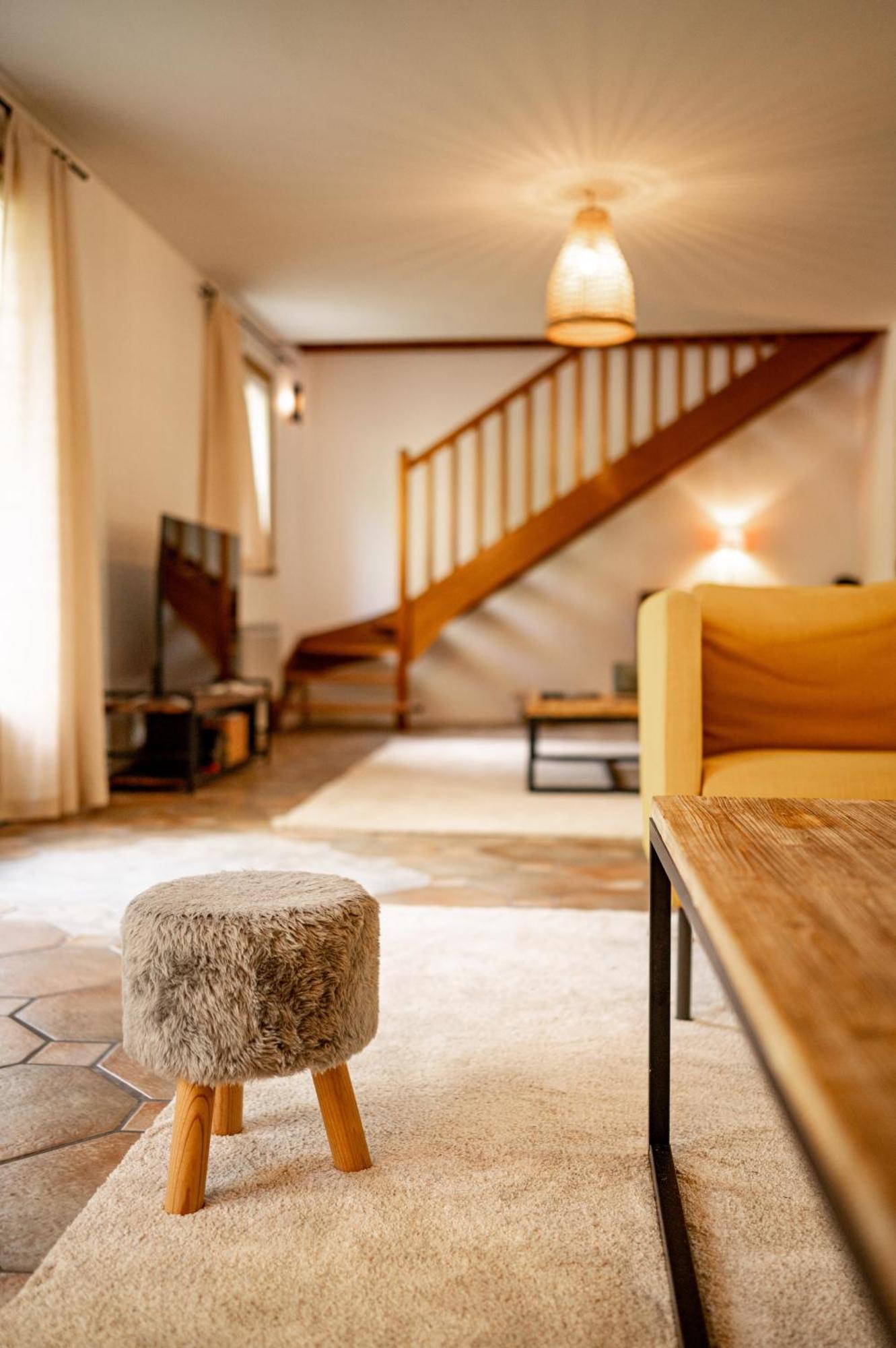 La Maison Du Diplo : Foret, Sentiers Et Grimpe Le Vaudoué Kültér fotó